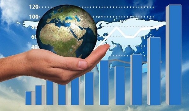 Economics 2025/26